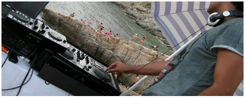 beachparty-houaria-200715-1.jpg