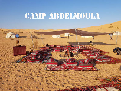 Un camp typique en plein cœur du désert tunisien