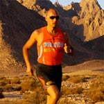Le coureur italien Paolo Venturini promeut le tourisme saharien Ã  travers une épreuve de marche de 100 km