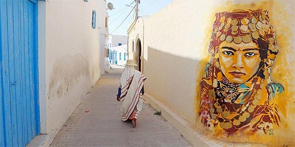 En photos : Découvrez Djerbahood, la galerie du Street Art Ã  ciel ouvert