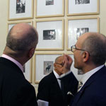 En photos : L'ambassade de Tunisie Ã  Londres transformée par Selma Feriani en gallerie d'art