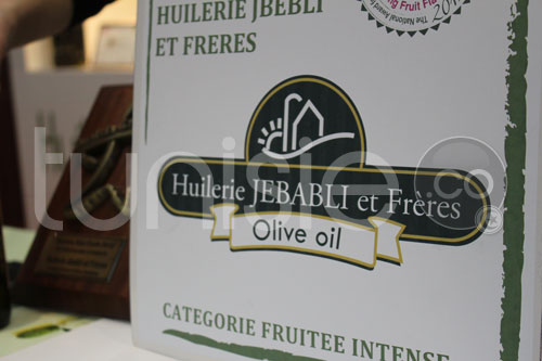 huiles-d'olives-tn-230512-05.jpg