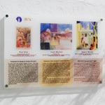 Sidi Bou Said : Une plaque commémorative des peintres Klee, Macke et Moilliet pour leur voyage Ã  Tunis