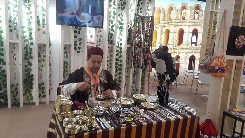 L'Artisanat Tunisien au stand de l'ONTT Ã  la Feria de Viaje Ã  Madrid 