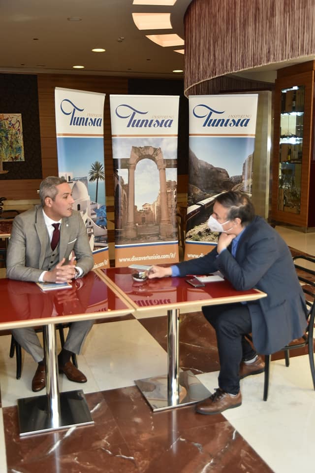 ministre-italie-120422-6.jpg