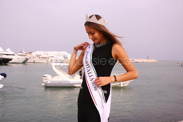 miss-141016-3.jpg