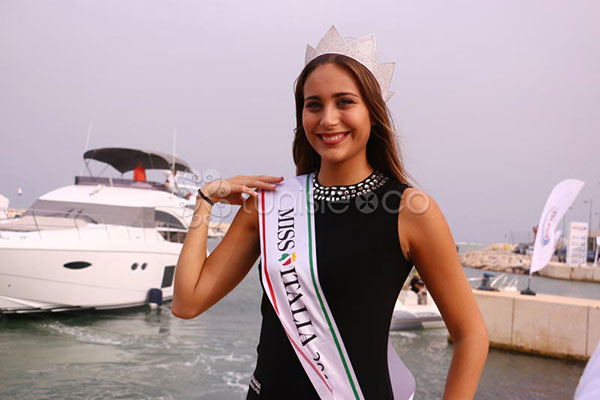 miss-141016-4.jpg