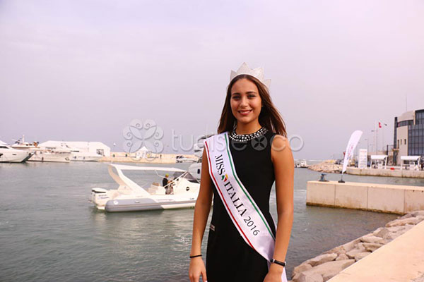 miss-141016-7.jpg