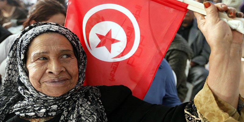 regard-expressif-femme-tunisienne-130818-20.jpg