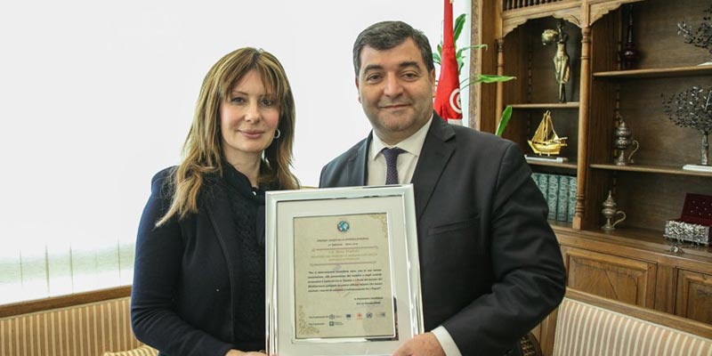 René Trabelsi, médaillé meilleur ministre du tourisme sur la méditerranée