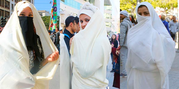 En photos : Quand les femmes Tunisiennes décorent les rues de la médina avec le Sefsari