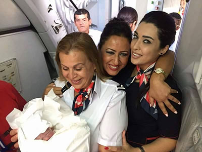 Un bébé naît dans un avion Tunisair dès son atterrissage Ã  Nice