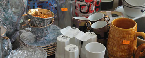vide-grenier-vaisselle-130415-1.jpg