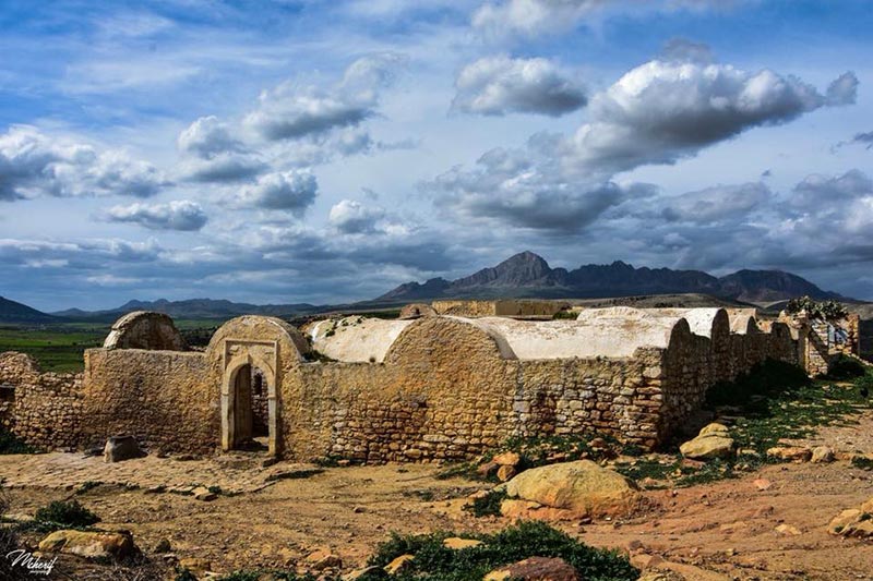Partez L aventure Pour L impressionnante Zriba Olia Partez L aventure Pour L impressionnante Zriba Olia